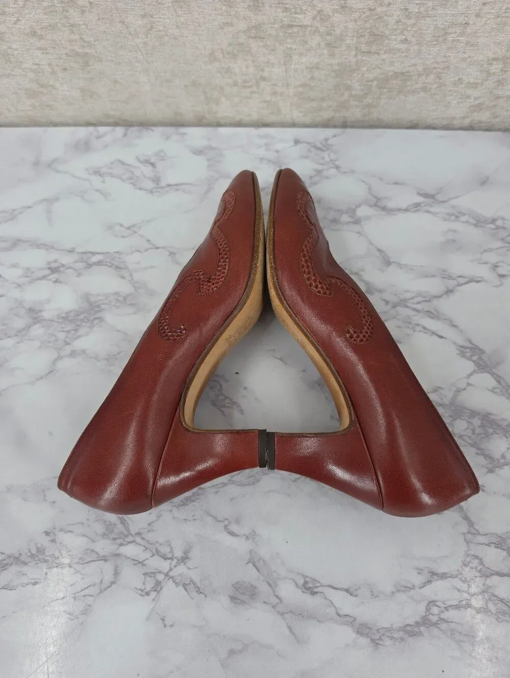 Bottega Veneta Vintage Leather Pumps Heels with Lizard Inset Design